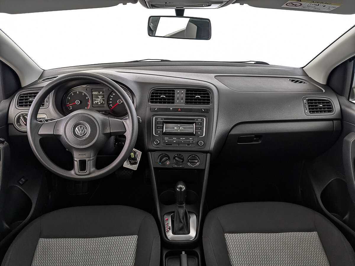 Volkswagen Polo 2015 года с пробегом. Фото: #13