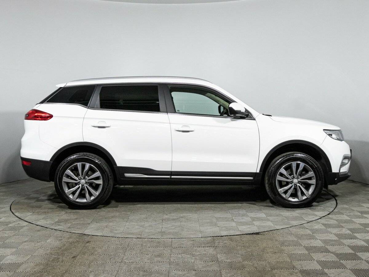 Geely Atlas 2020 года с пробегом. Фото: #1