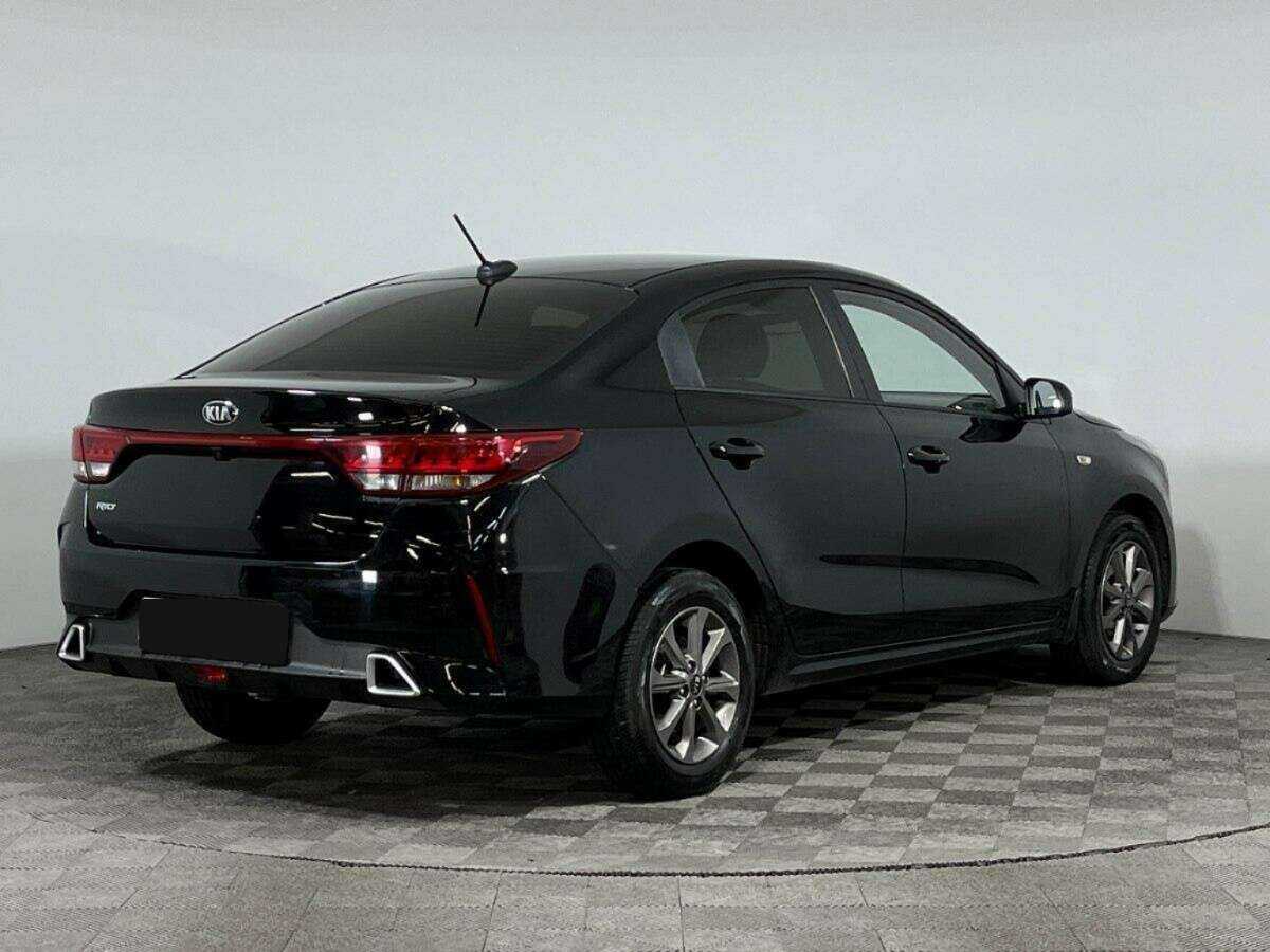 Kia Rio 2021 года с пробегом. Фото: #4