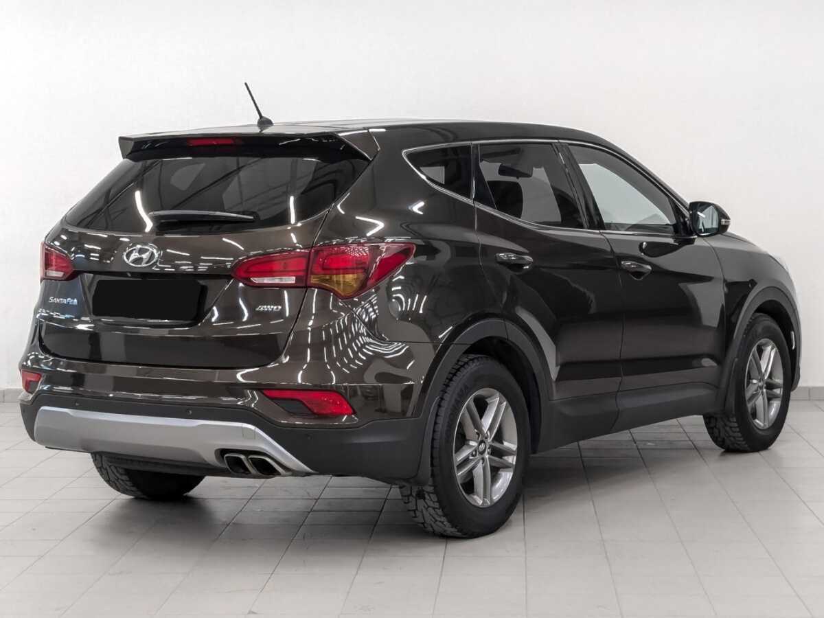 Hyundai Santa Fe 2015 года с пробегом. Фото: #4