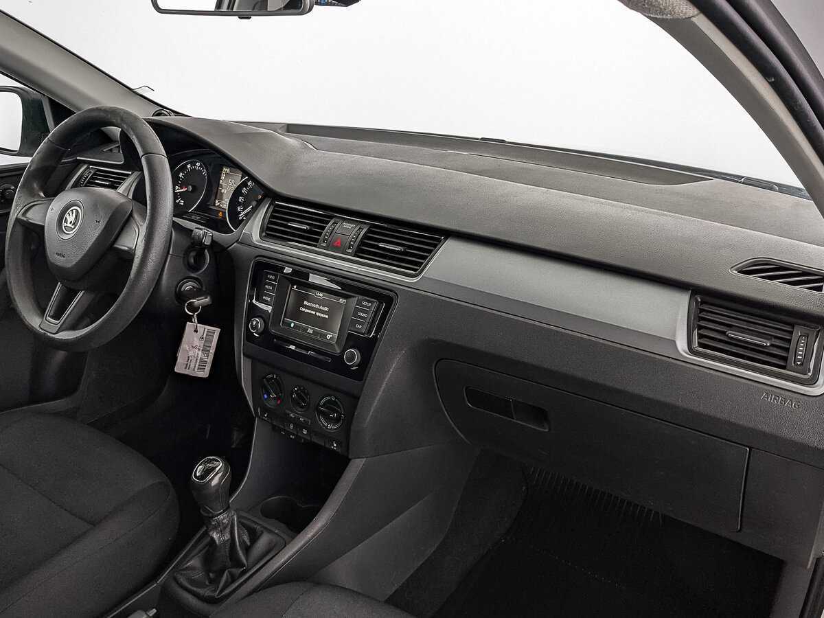 Skoda Rapid 2017 года с пробегом. Фото: #10