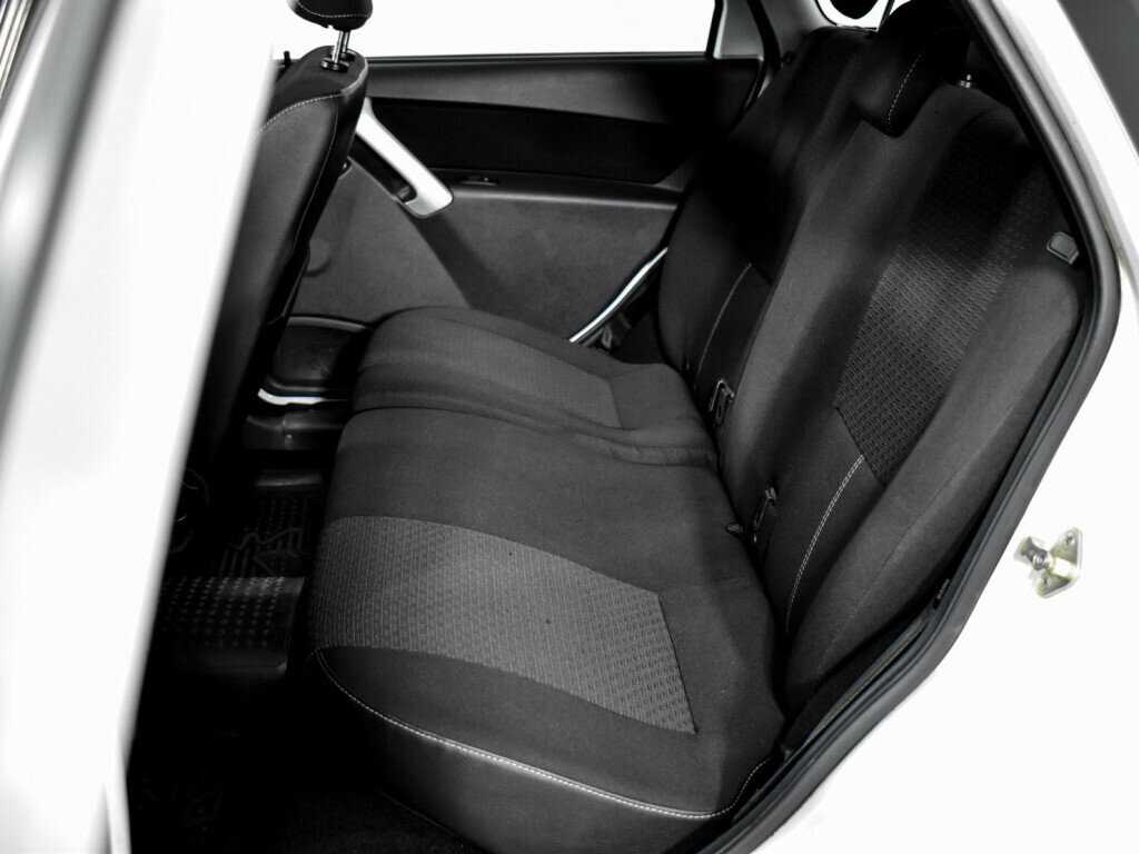 Lada (ВАЗ) Granta 2016 года с пробегом. Фото: #10