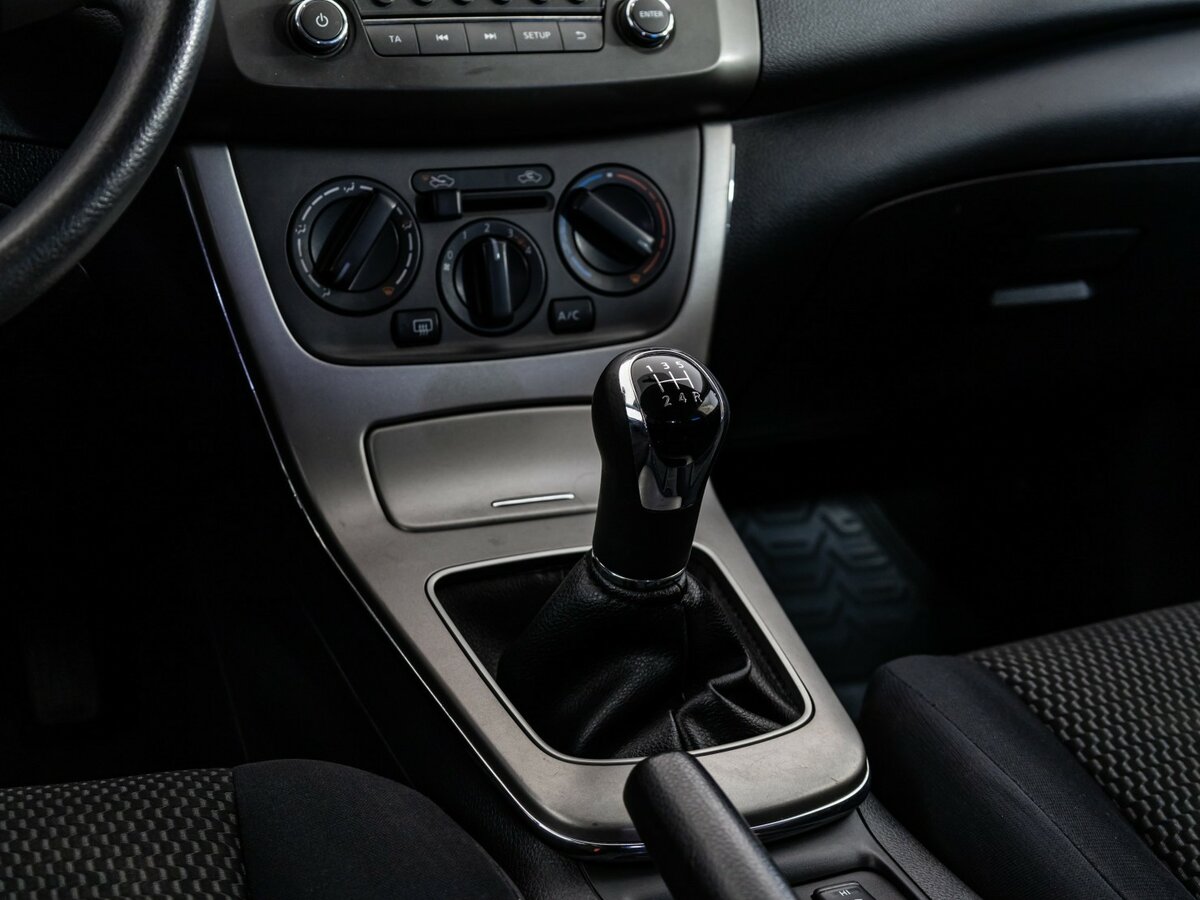 Nissan Sentra 2015 года с пробегом. Фото: #8