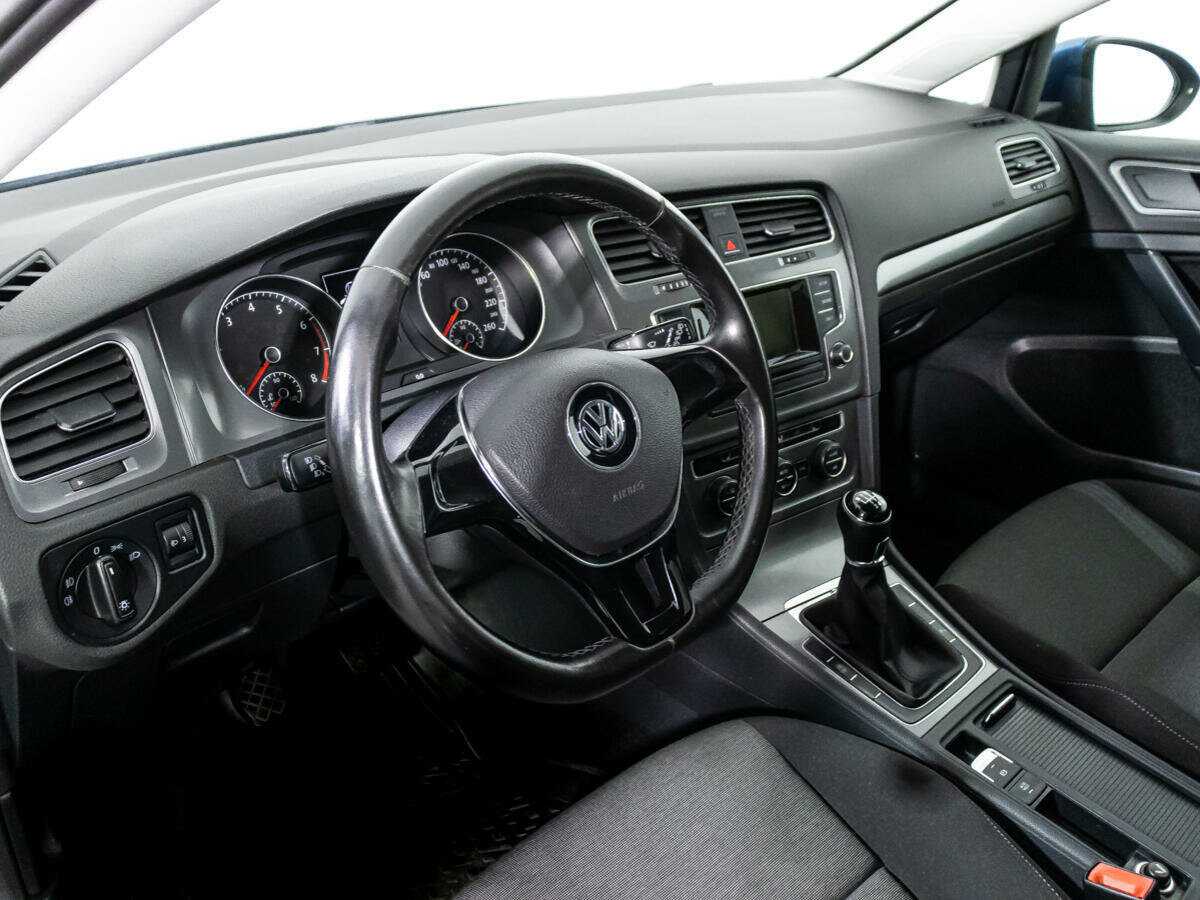 Volkswagen Golf 2013 года с пробегом. Фото: #10