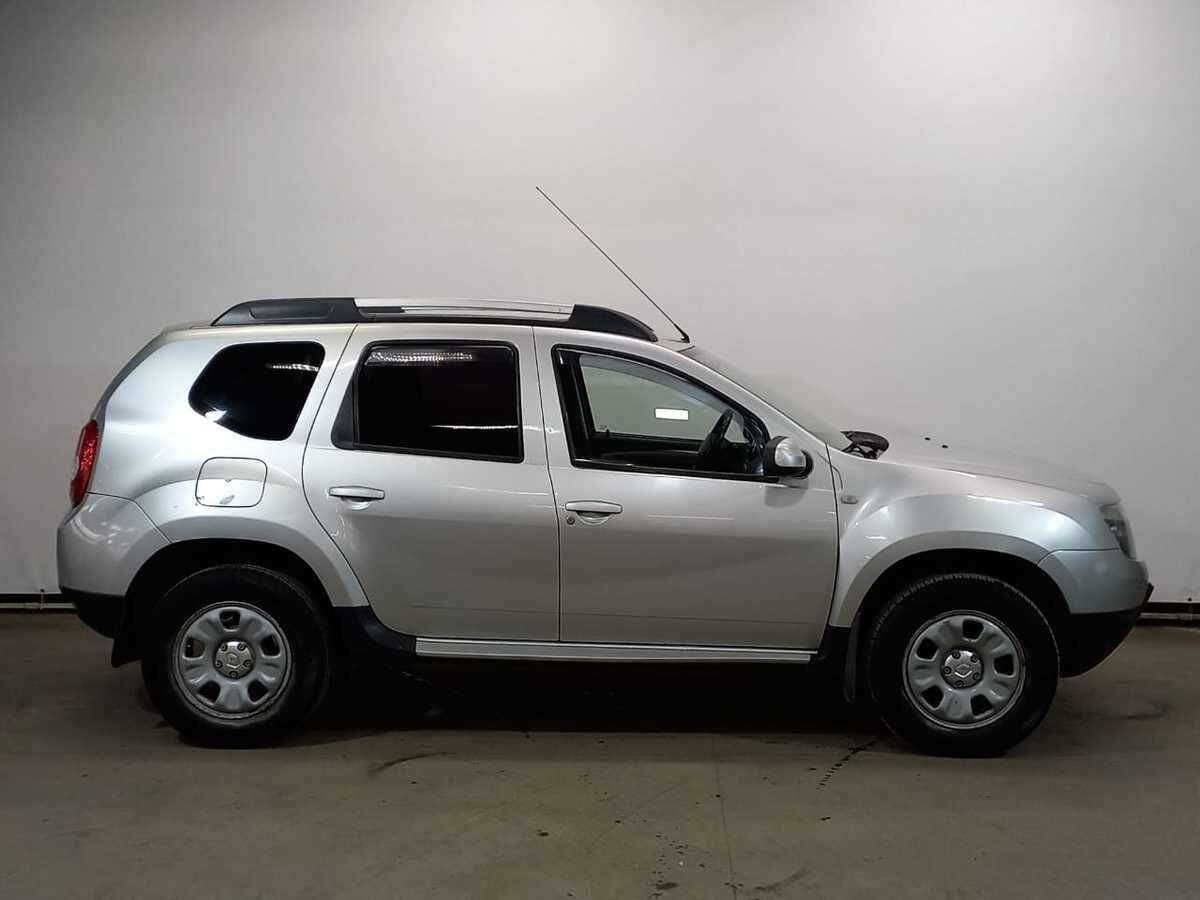 Renault Duster 2012 года с пробегом. Фото: #3