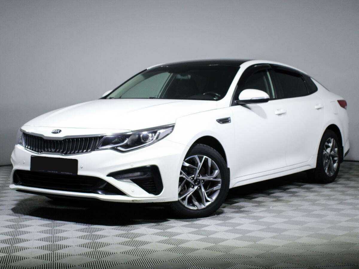 Kia Optima 2018 года с пробегом. Посмотреть фото