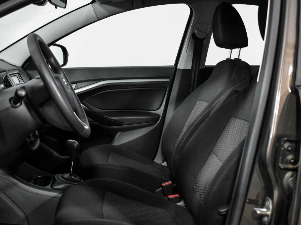 Lada (ВАЗ) Vesta 2017 года с пробегом. Фото: #10