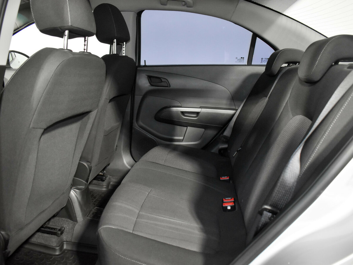 Chevrolet Aveo 2014 года с пробегом. Фото: #10