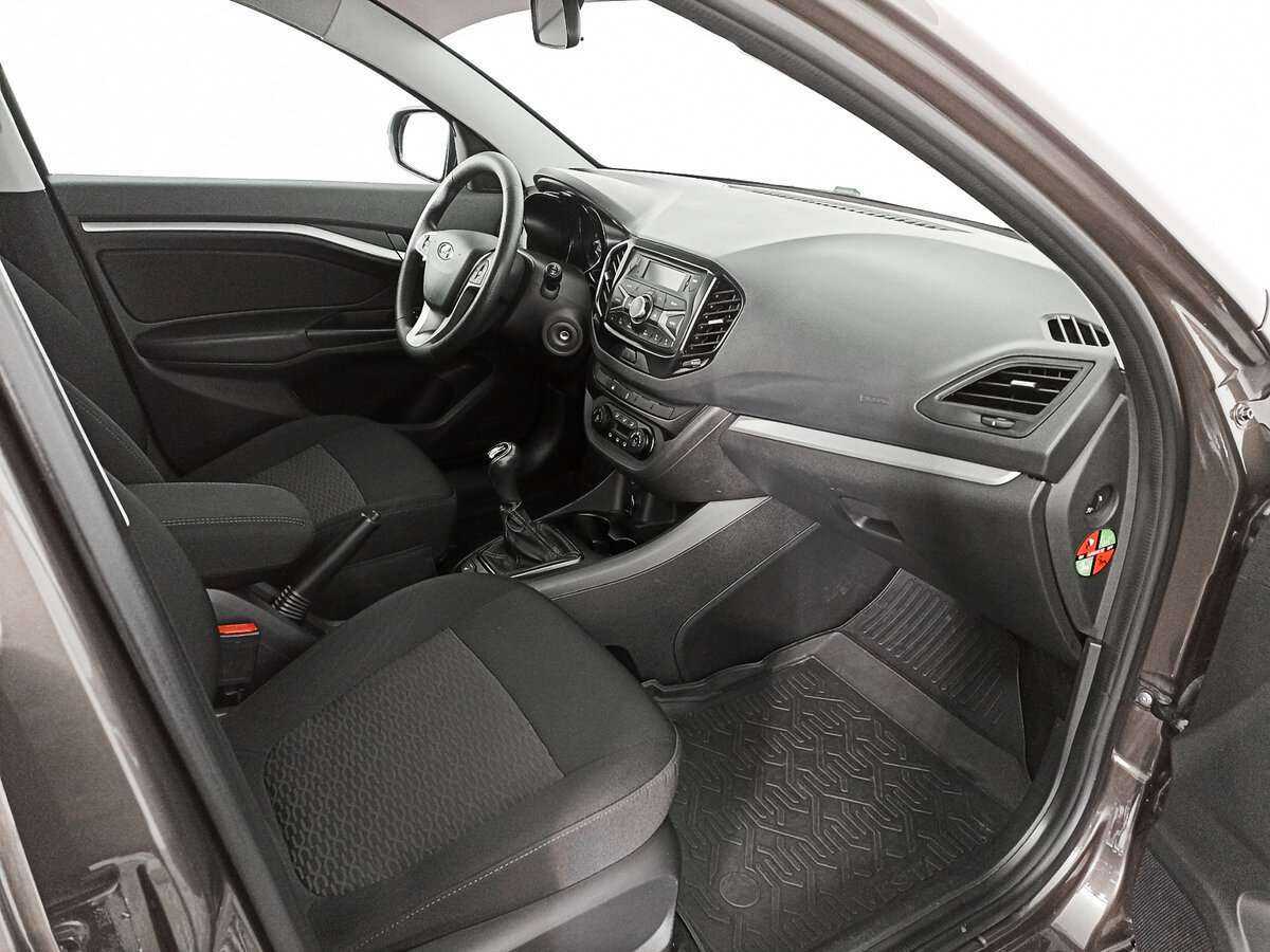 Lada (ВАЗ) Vesta 2021 года с пробегом. Фото: #8