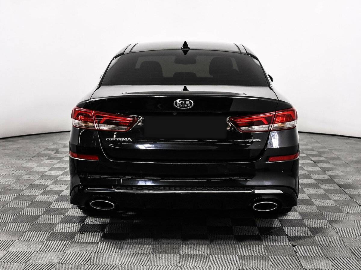 Kia Optima 2018 года с пробегом. Фото: #5