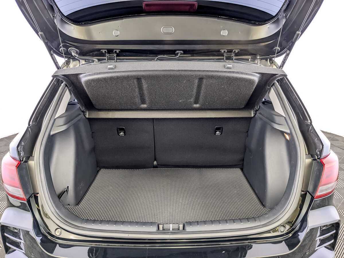 Kia Rio 2021 года с пробегом. Фото: #9