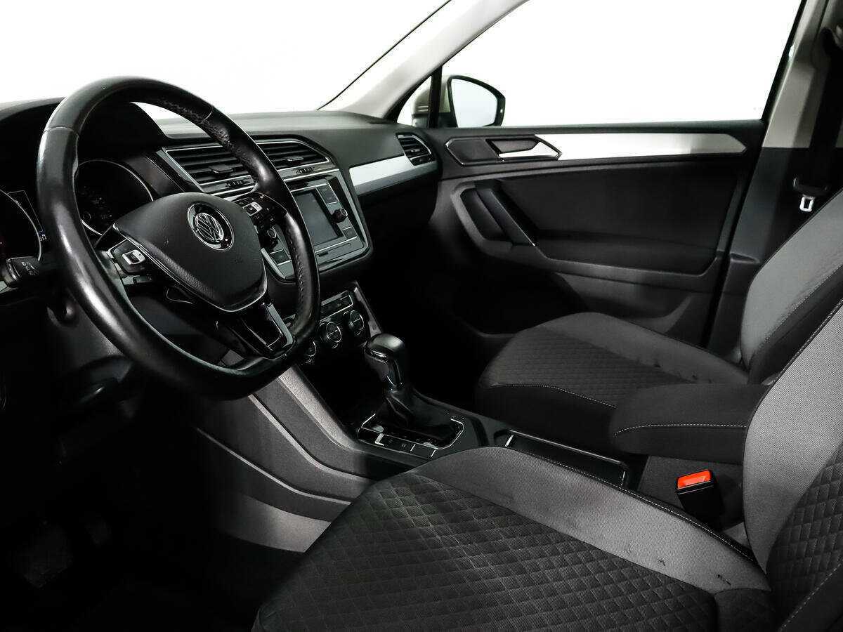 Volkswagen Tiguan 2017 года с пробегом. Фото: #8
