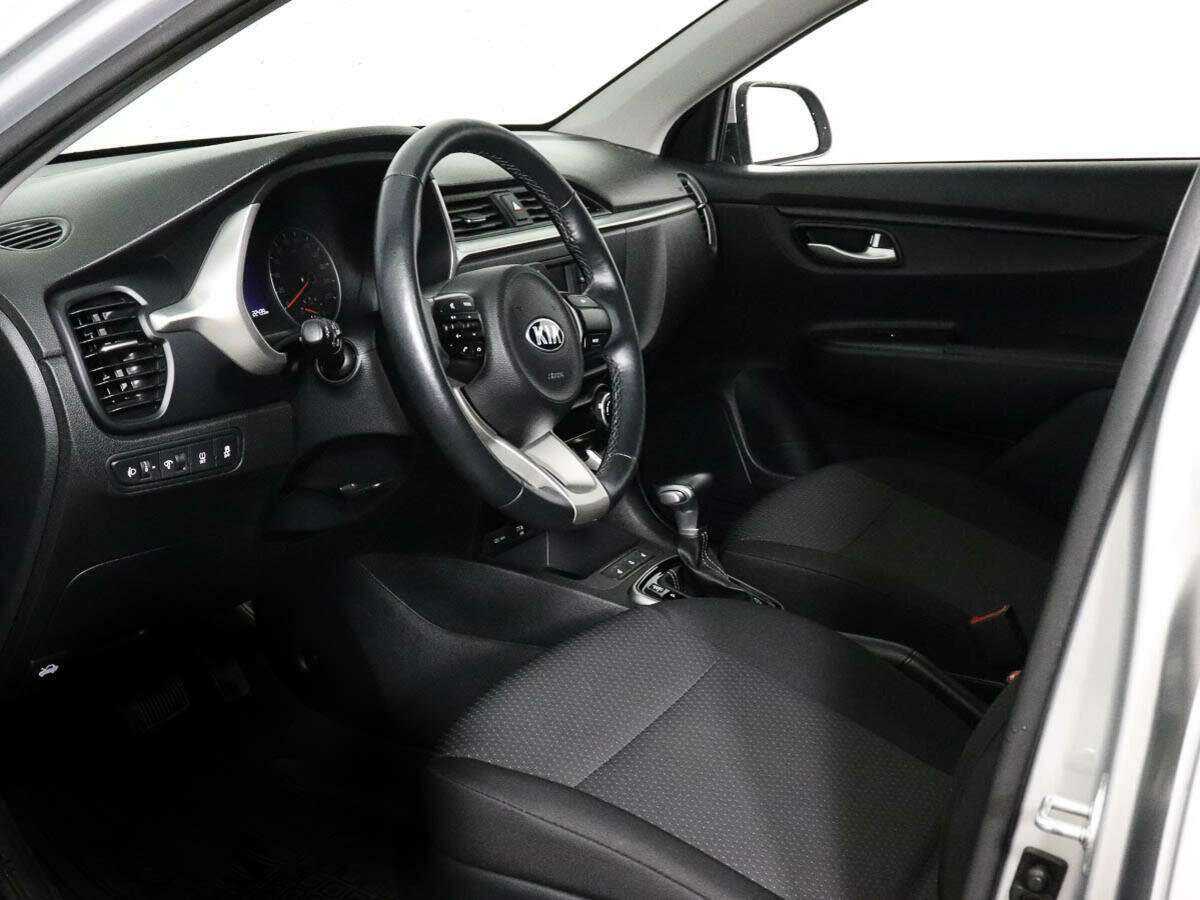 Kia Rio 2021 года с пробегом. Фото: #7