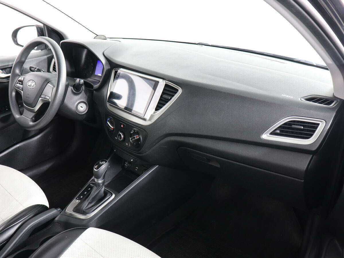 Hyundai Solaris 2022 года с пробегом. Фото: #9