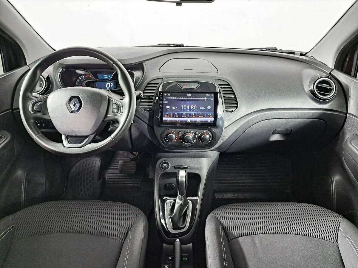 Renault Kaptur 2017 года с пробегом. Фото: #11