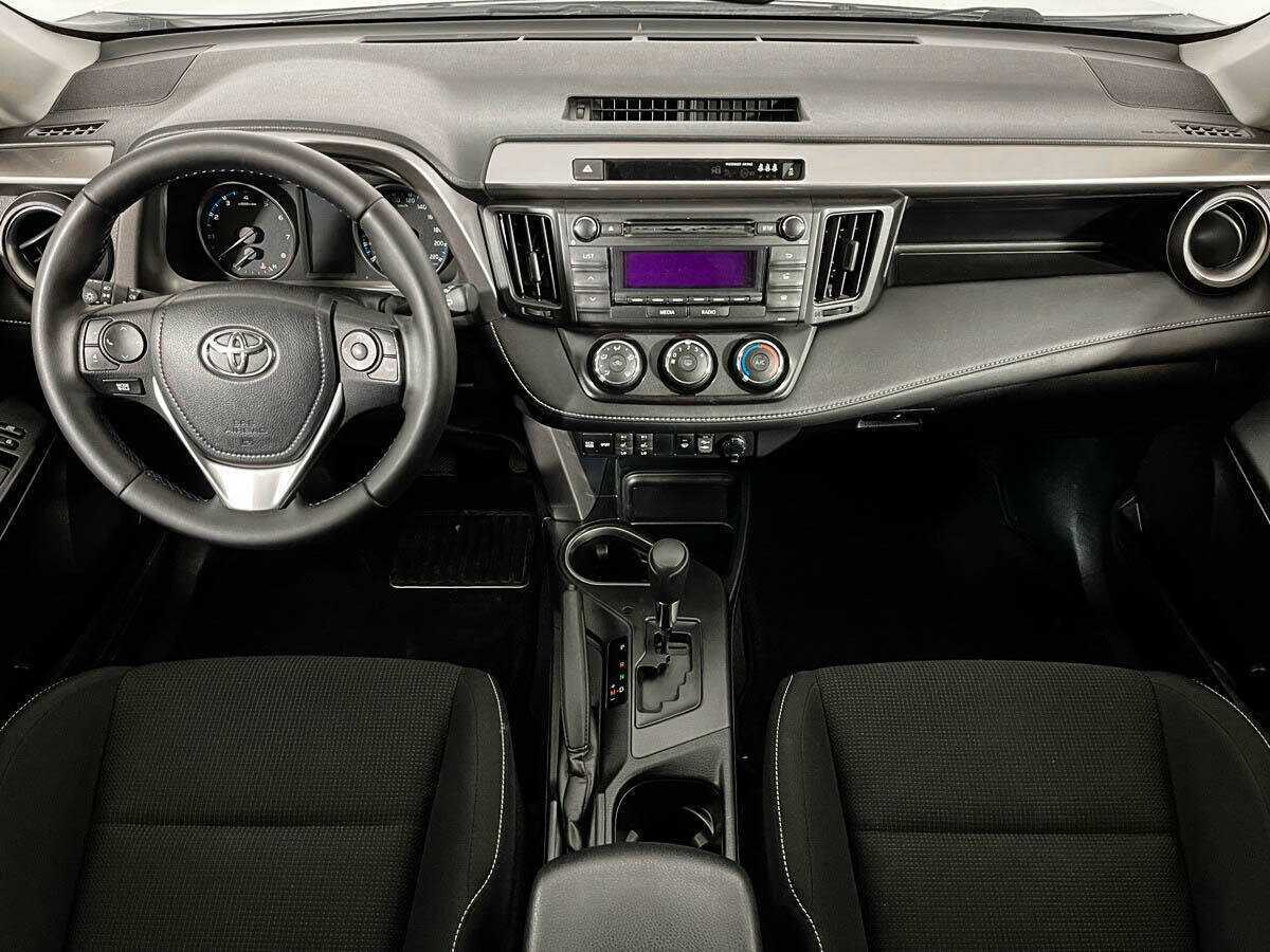 Toyota RAV4 2016 года с пробегом. Фото: #9