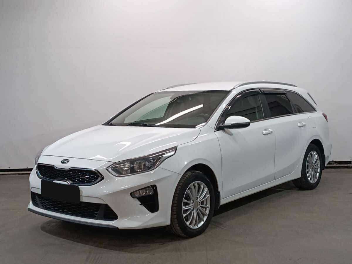 Kia Ceed 2021 года с пробегом. Посмотреть фото