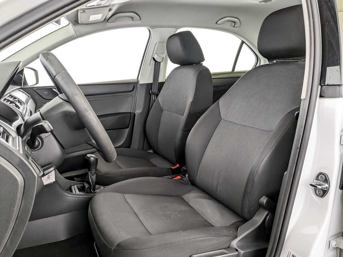 Skoda Rapid 2017 года с пробегом. Фото: #19