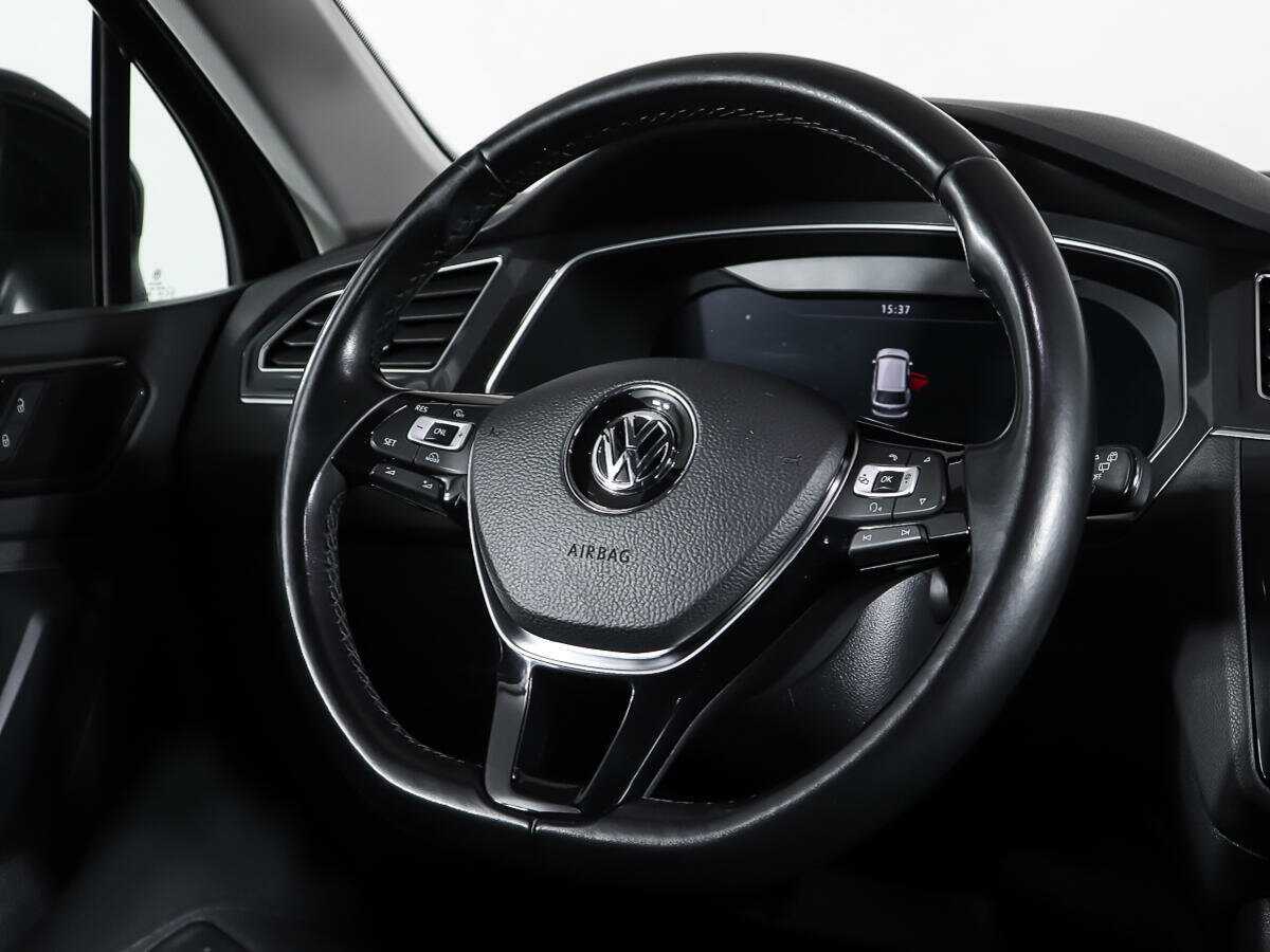 Volkswagen Tiguan 2018 года с пробегом. Фото: #14