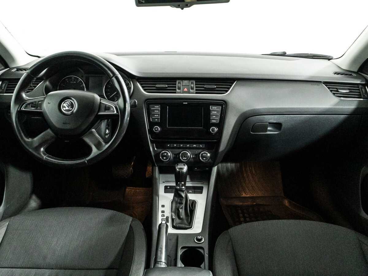 Skoda Octavia 2013 года с пробегом. Фото: #9