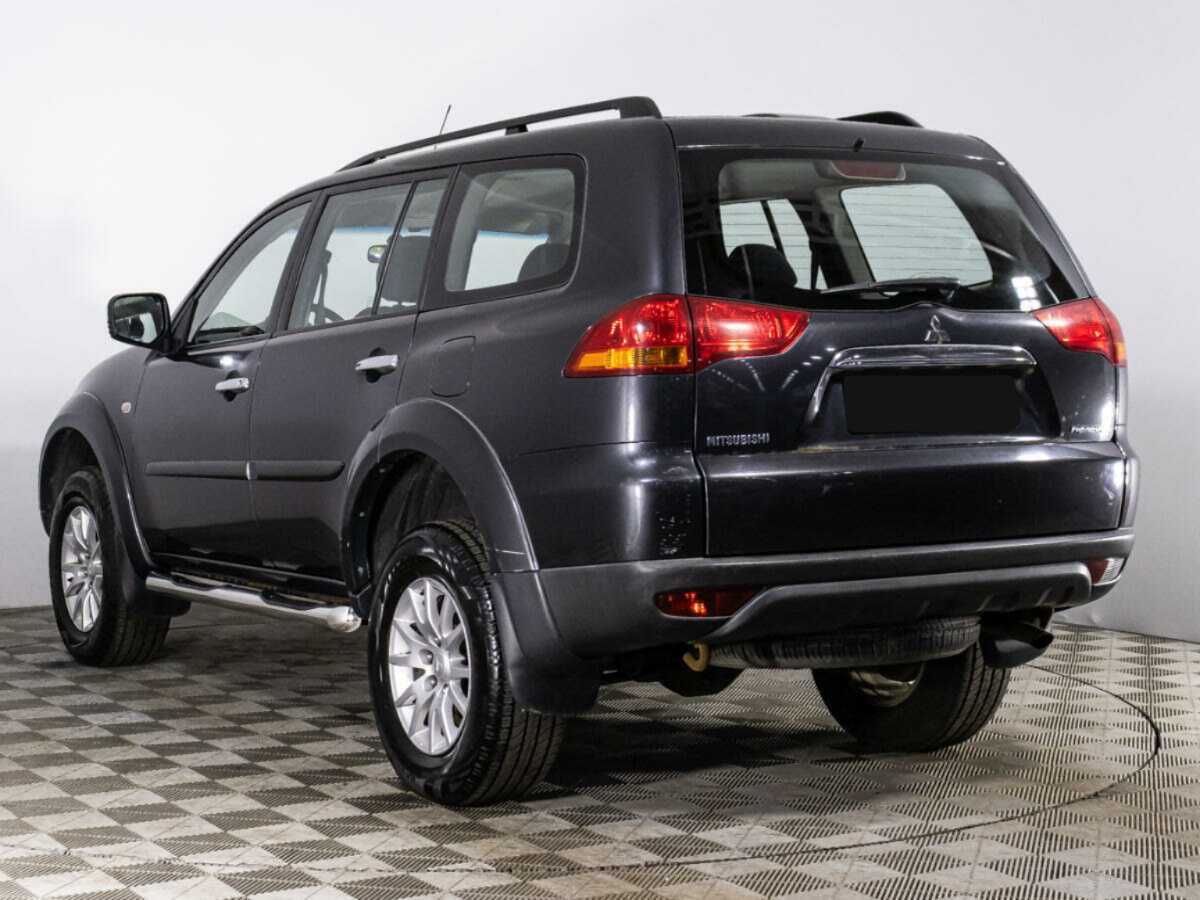 Mitsubishi Pajero Sport 2012 года с пробегом. Фото: #6