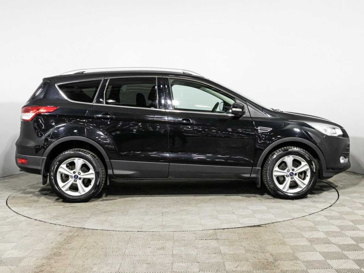 Ford Kuga 2015 года с пробегом. Фото: #3