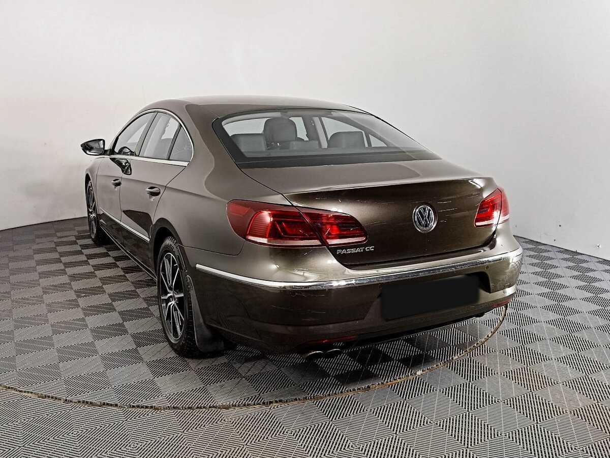 Volkswagen Passat CC 2013 года с пробегом. Фото: #5