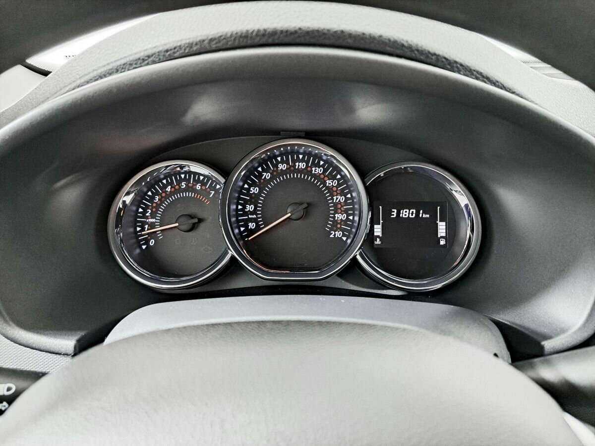 Renault Logan 2021 года с пробегом. Фото: #10