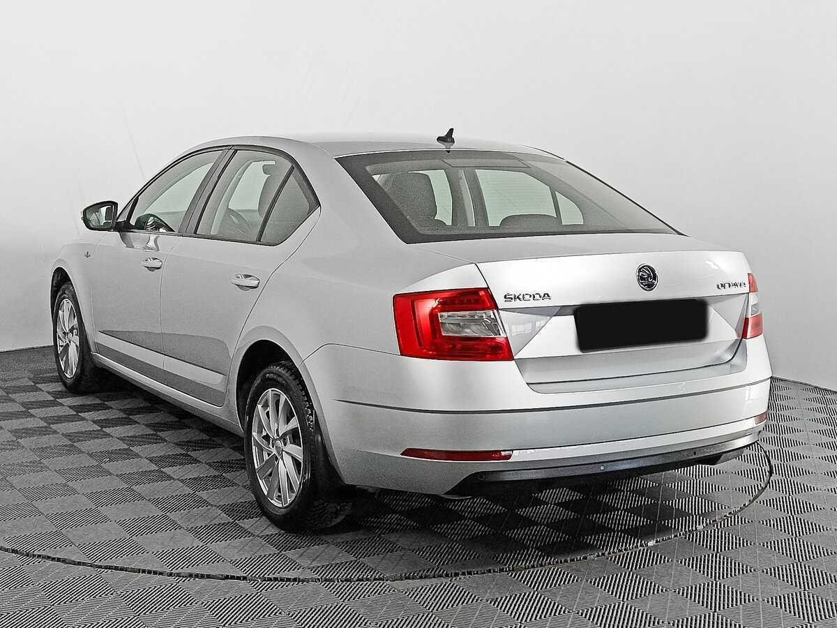 Skoda Octavia 2018 года с пробегом. Фото: #5
