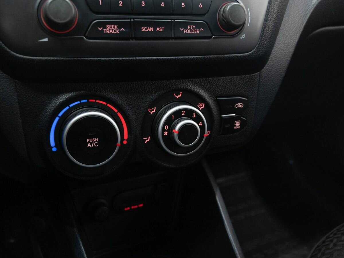 Kia Rio 2012 года с пробегом. Фото: #15