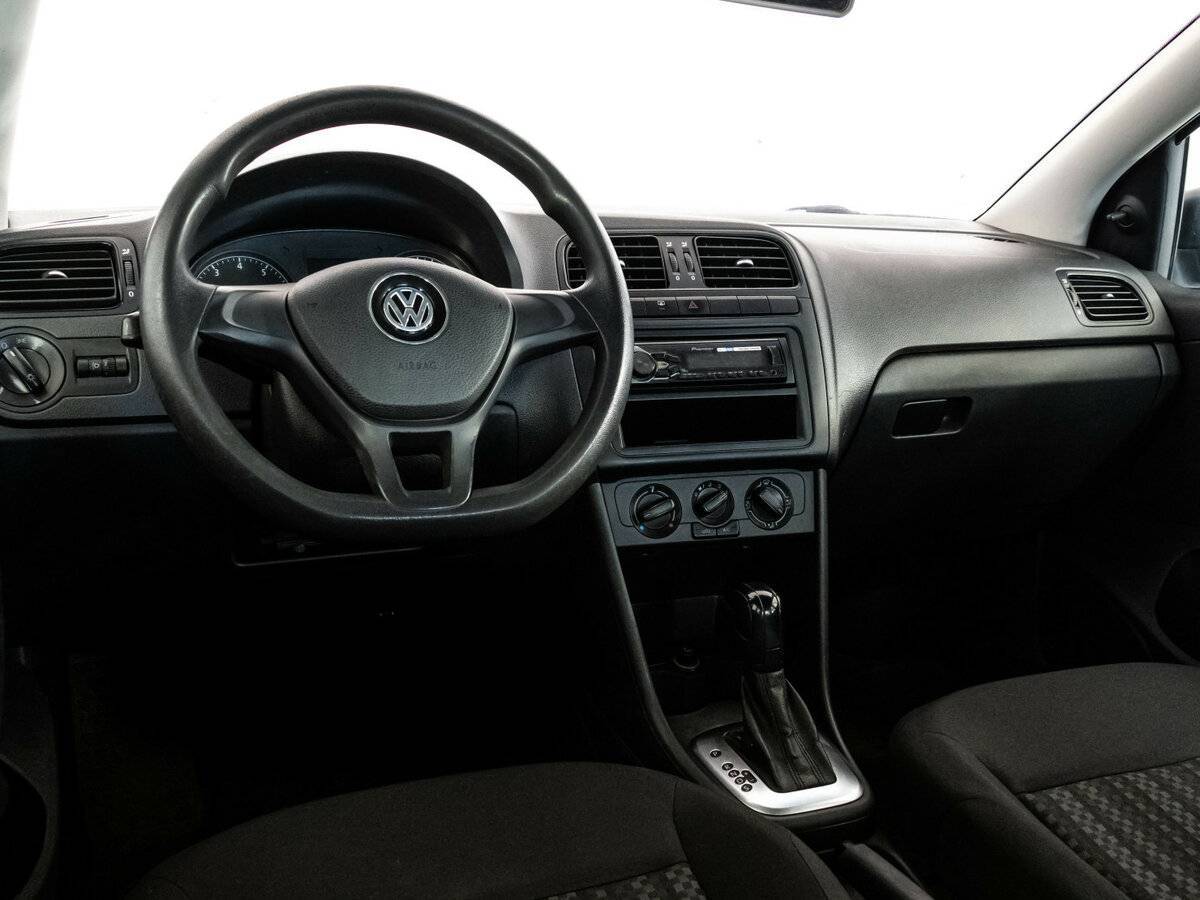 Volkswagen Polo 2016 года с пробегом. Фото: #10