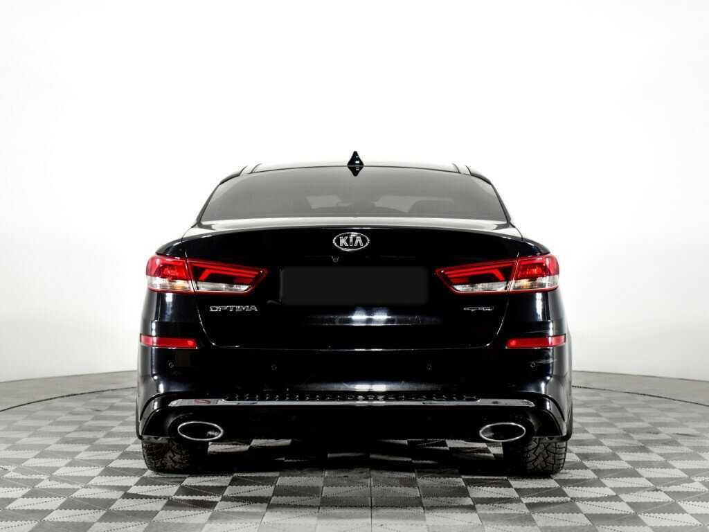 Kia Optima 2018 года с пробегом. Фото: #4