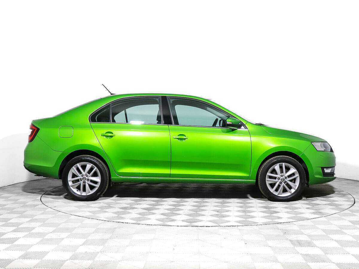 Skoda Rapid 2017 года с пробегом. Фото: #3