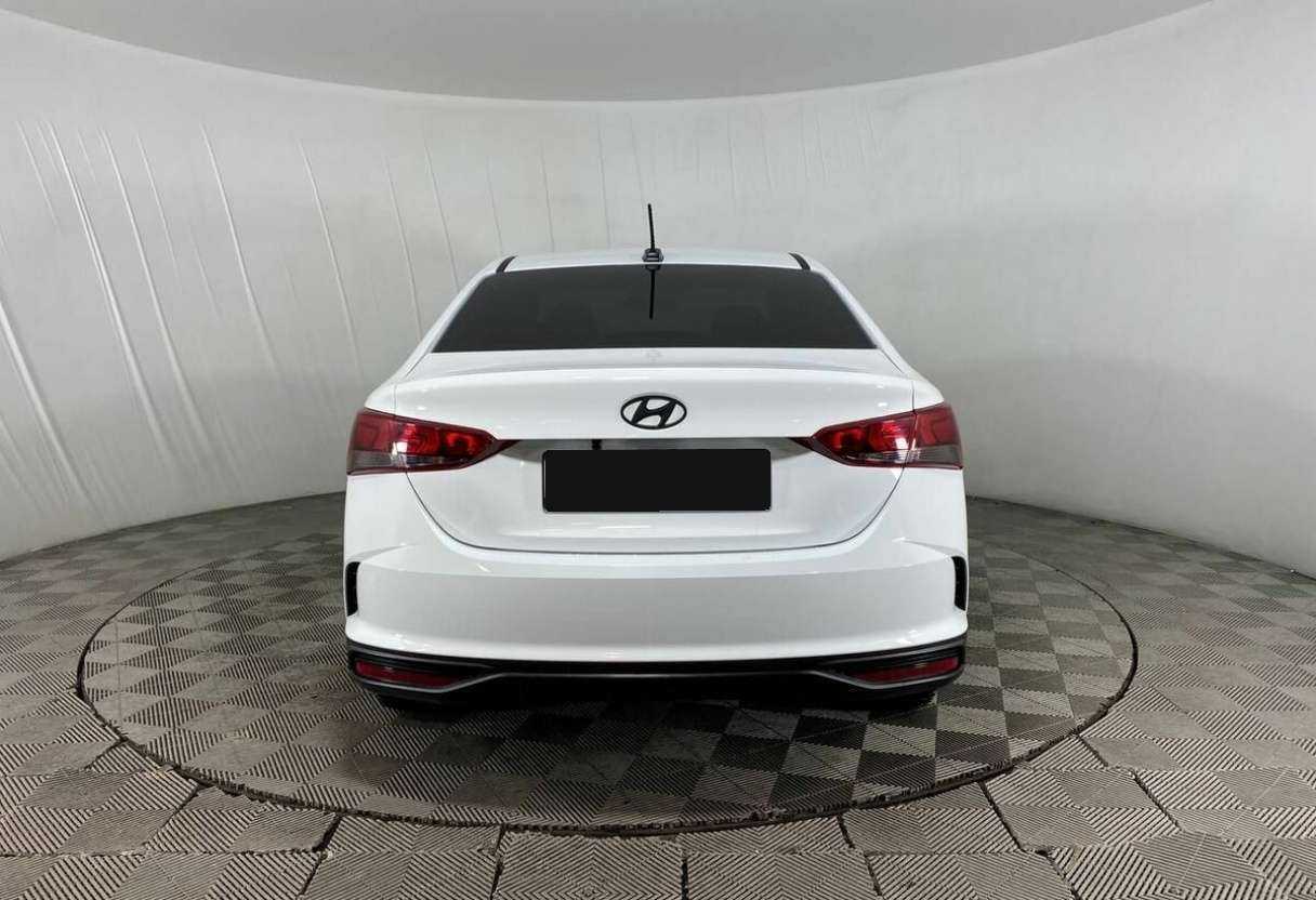 Hyundai Solaris 2021 года с пробегом. Фото: #5