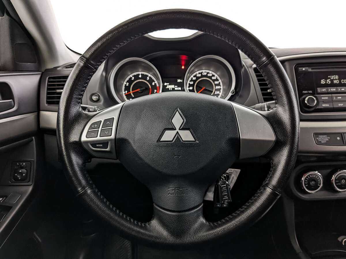 Mitsubishi Lancer 2015 года с пробегом. Фото: #16