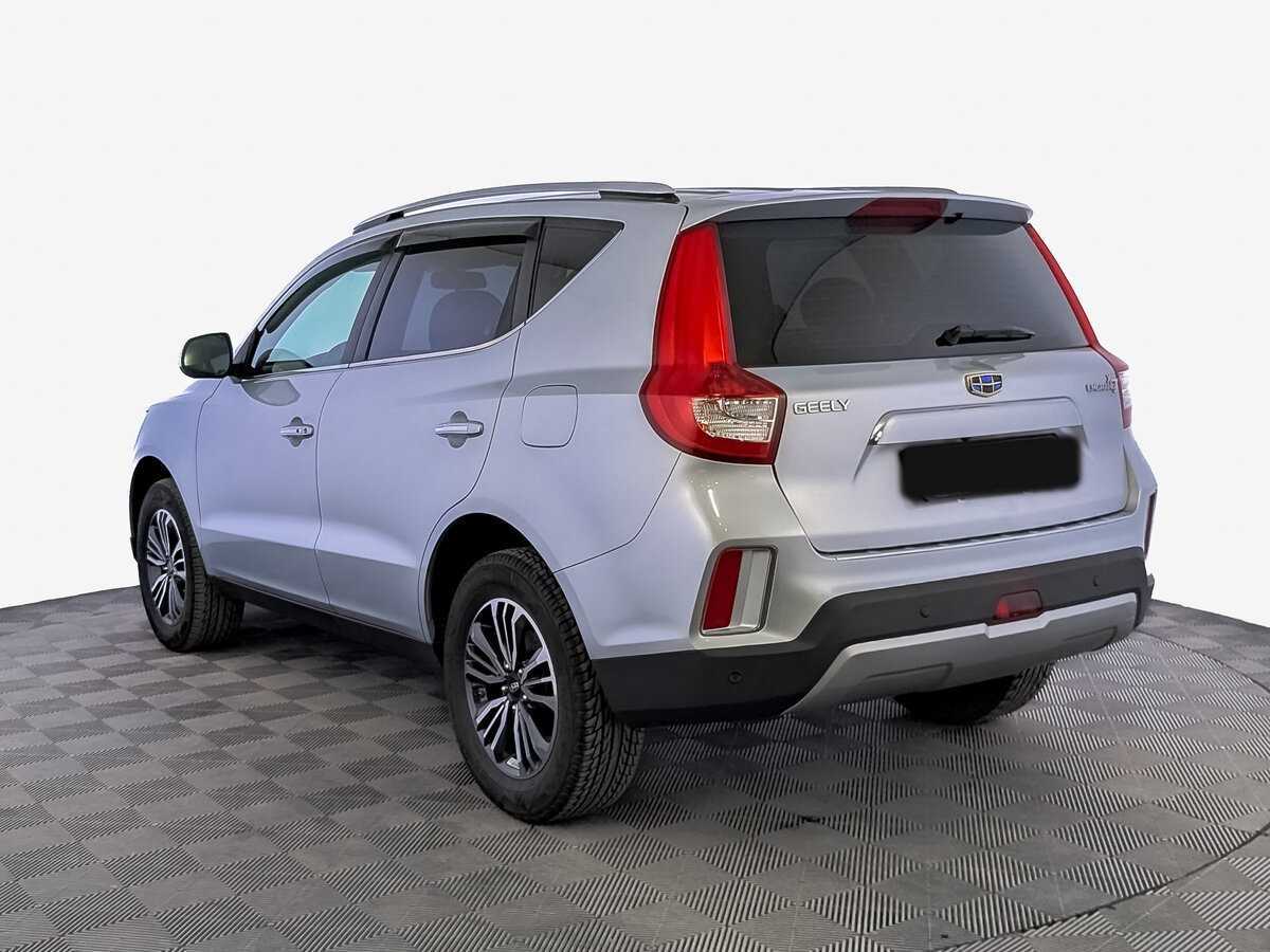 Geely Emgrand X7 2020 года с пробегом. Фото: #6