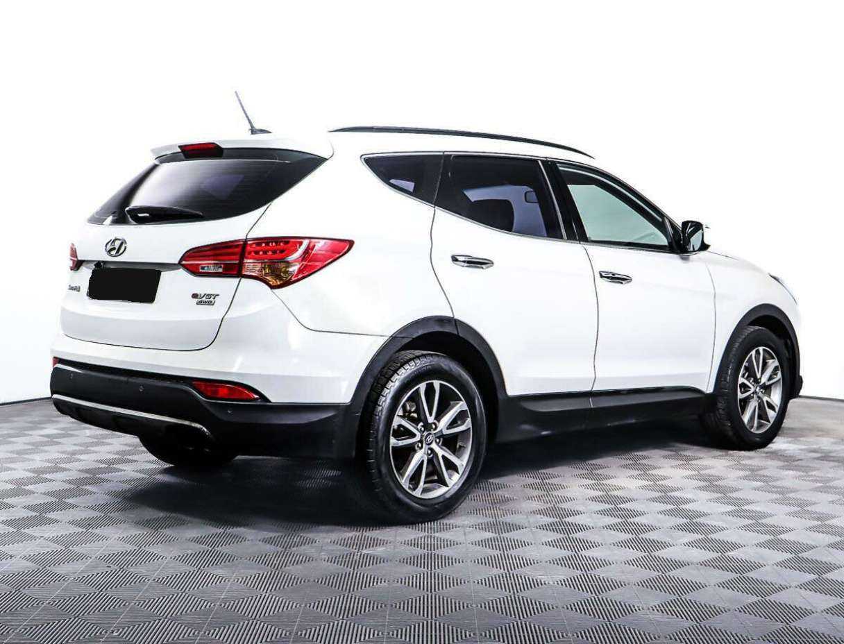 Hyundai Santa Fe 2013 года с пробегом. Фото: #4