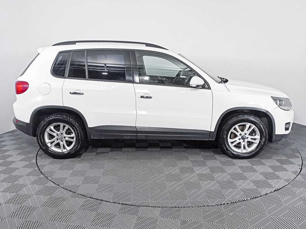 Volkswagen Tiguan 2013 года с пробегом. Фото: #3
