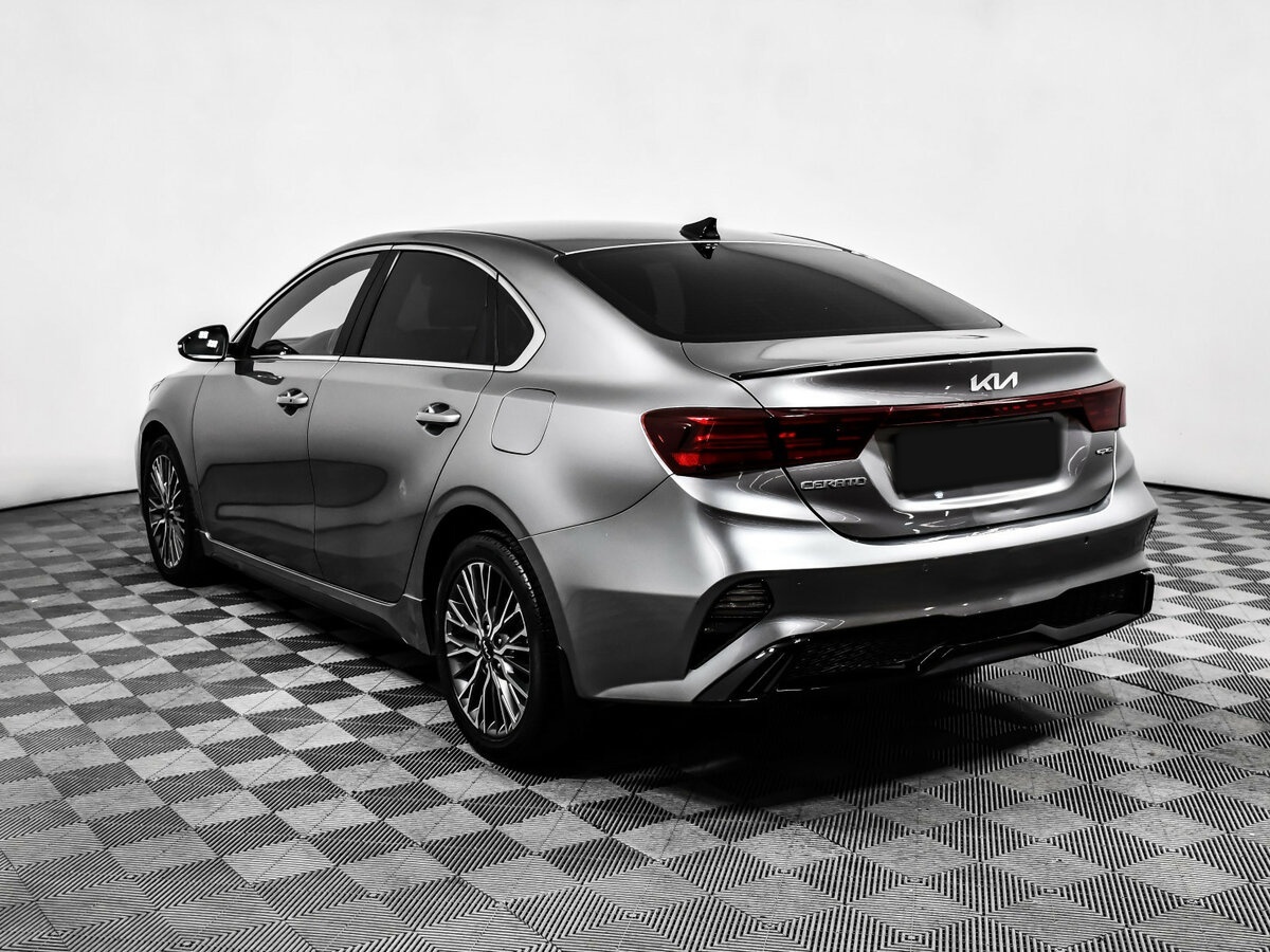 Kia Cerato 2021 года с пробегом. Фото: #5