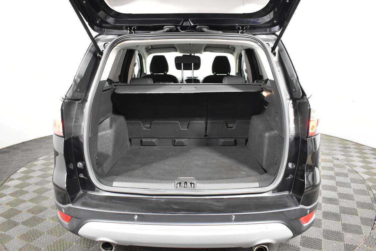 Ford Kuga 2017 года с пробегом. Фото: #6