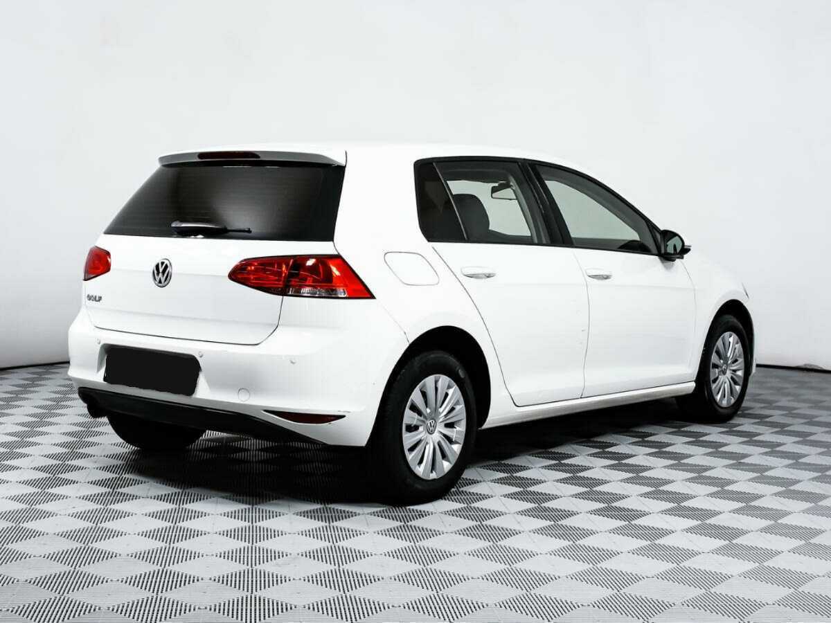 Volkswagen Golf 2015 года с пробегом. Фото: #4