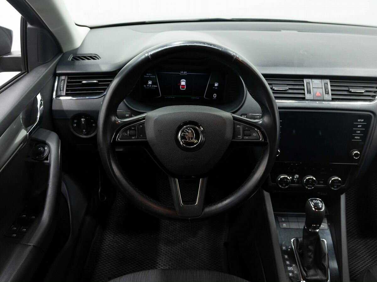 Skoda Octavia 2019 года с пробегом. Фото: #13