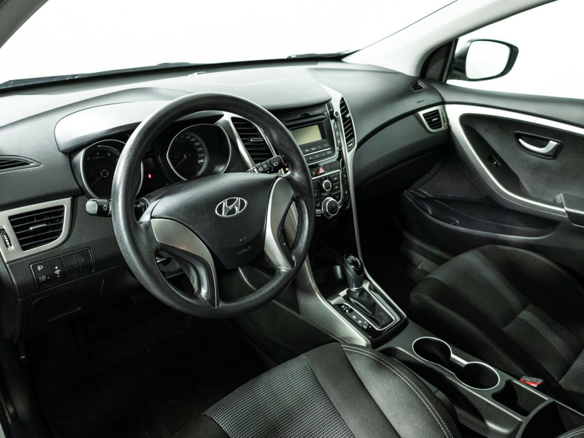 Hyundai i30 2015 года с пробегом. Фото: #10