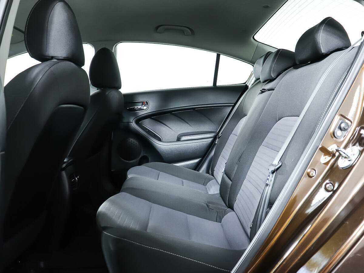 Kia Cerato 2017 года с пробегом. Фото: #9