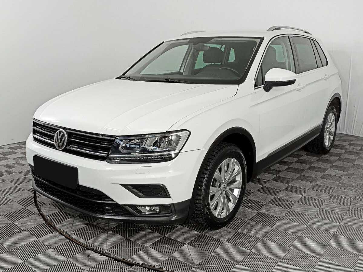 Volkswagen Tiguan 2017 года с пробегом. Посмотреть фото