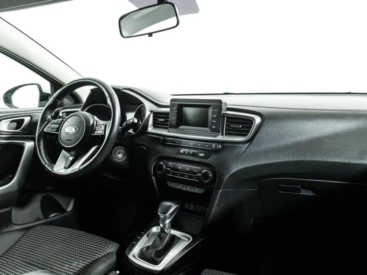Kia Ceed 2019 года с пробегом. Фото: #8