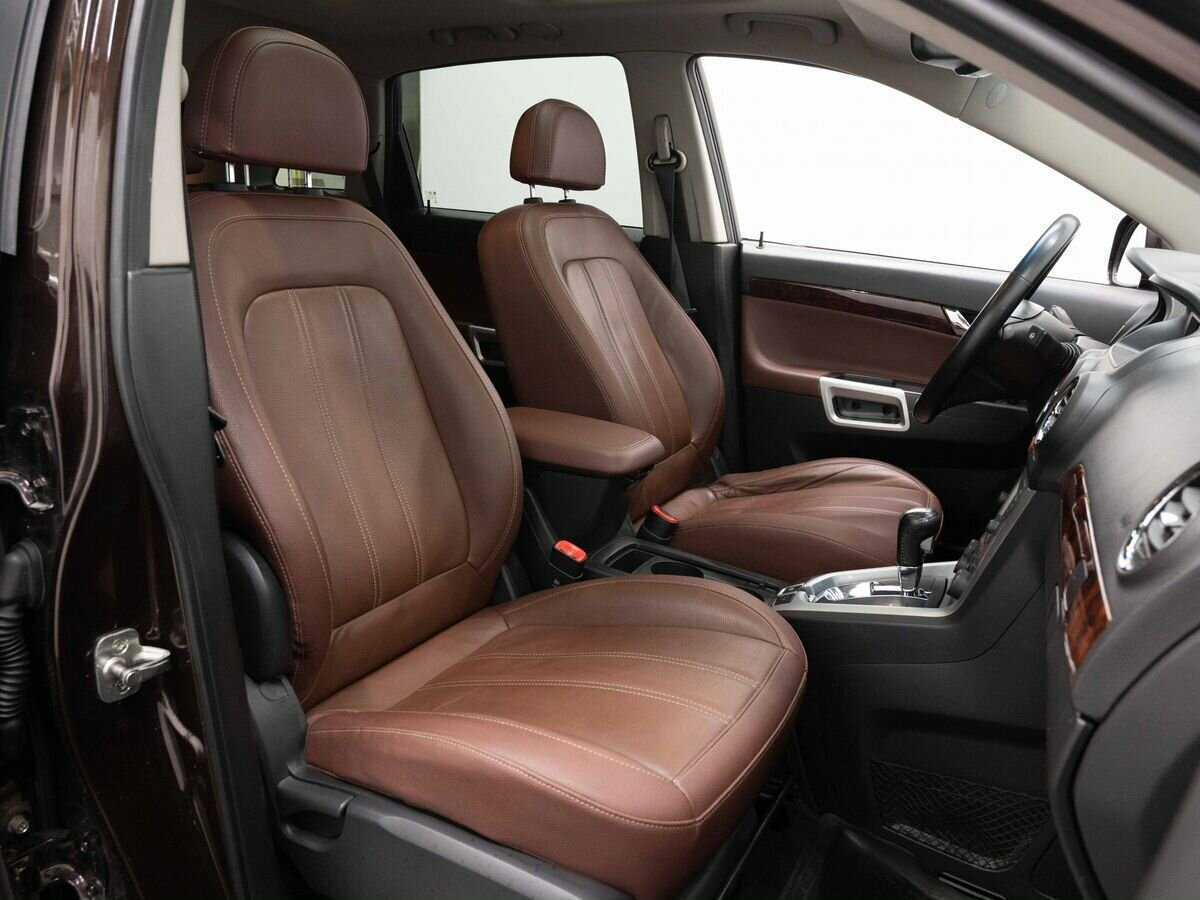 Opel Antara 2015 года с пробегом. Фото: #12