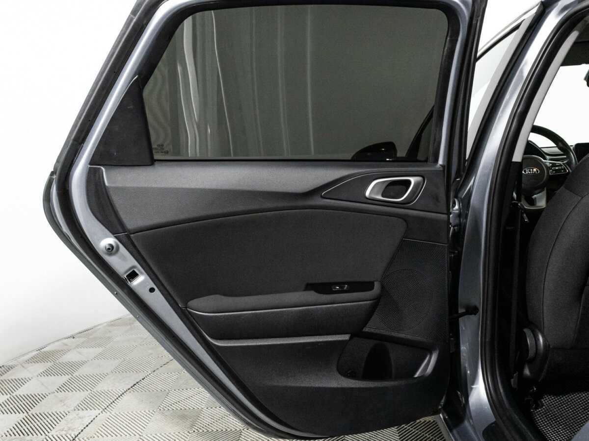 Kia Ceed 2020 года с пробегом. Фото: #23