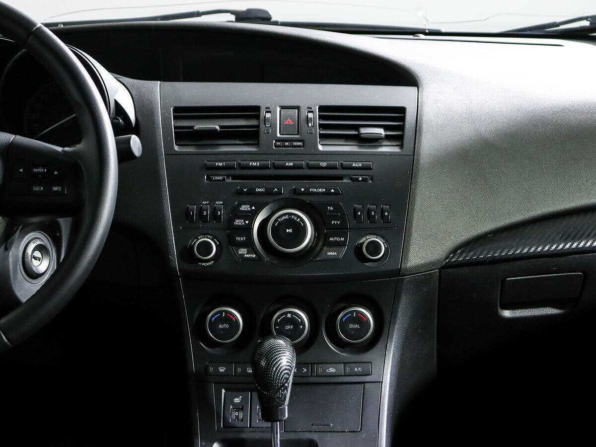 Mazda 3 2012 года с пробегом. Фото: #10
