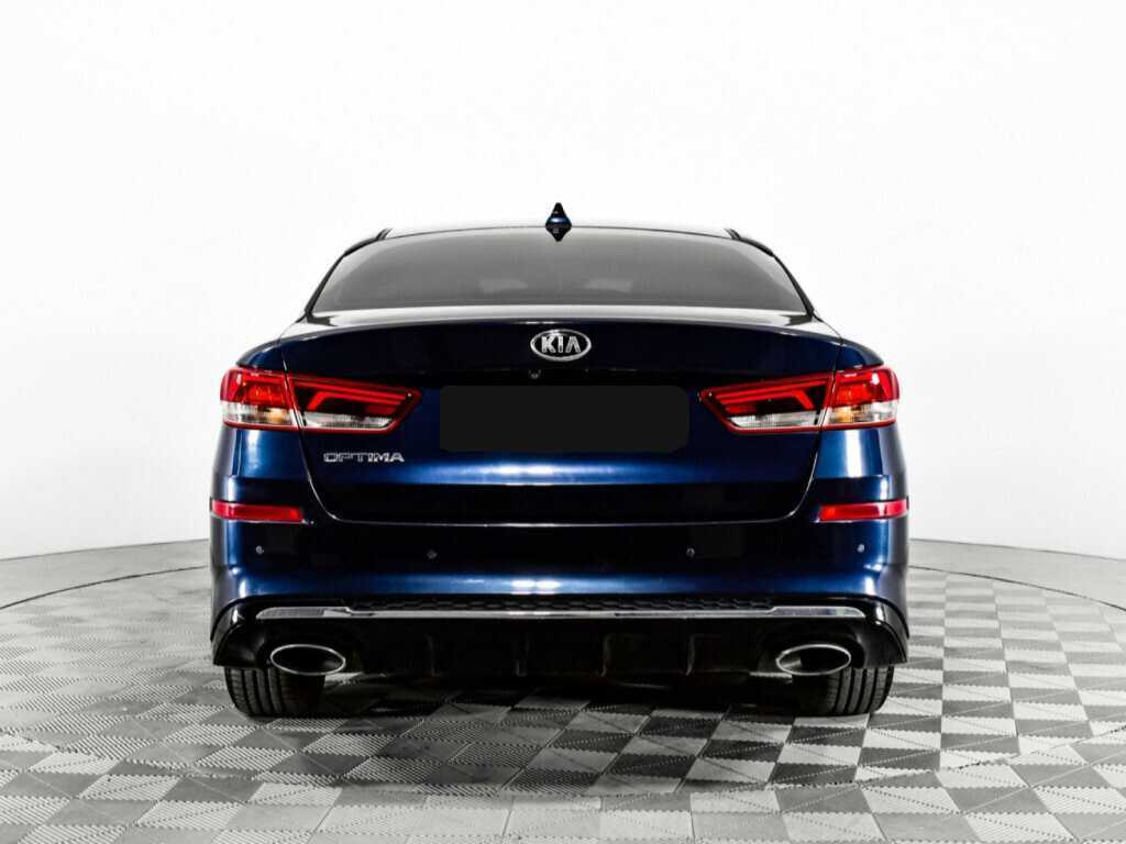 Kia Optima 2018 года с пробегом. Фото: #3